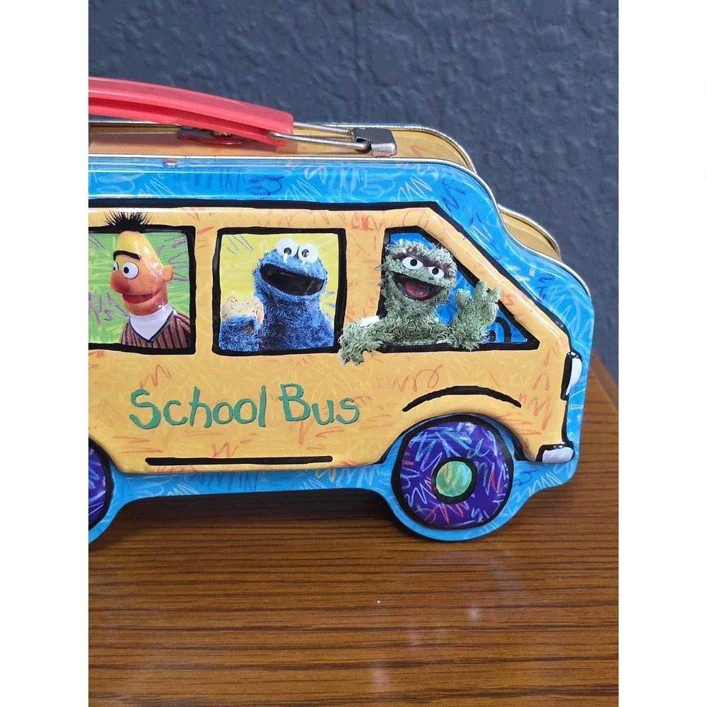 2005 Sesame Street Workshop School Bus‎ Shaped Metal Tin Lunch Box Small